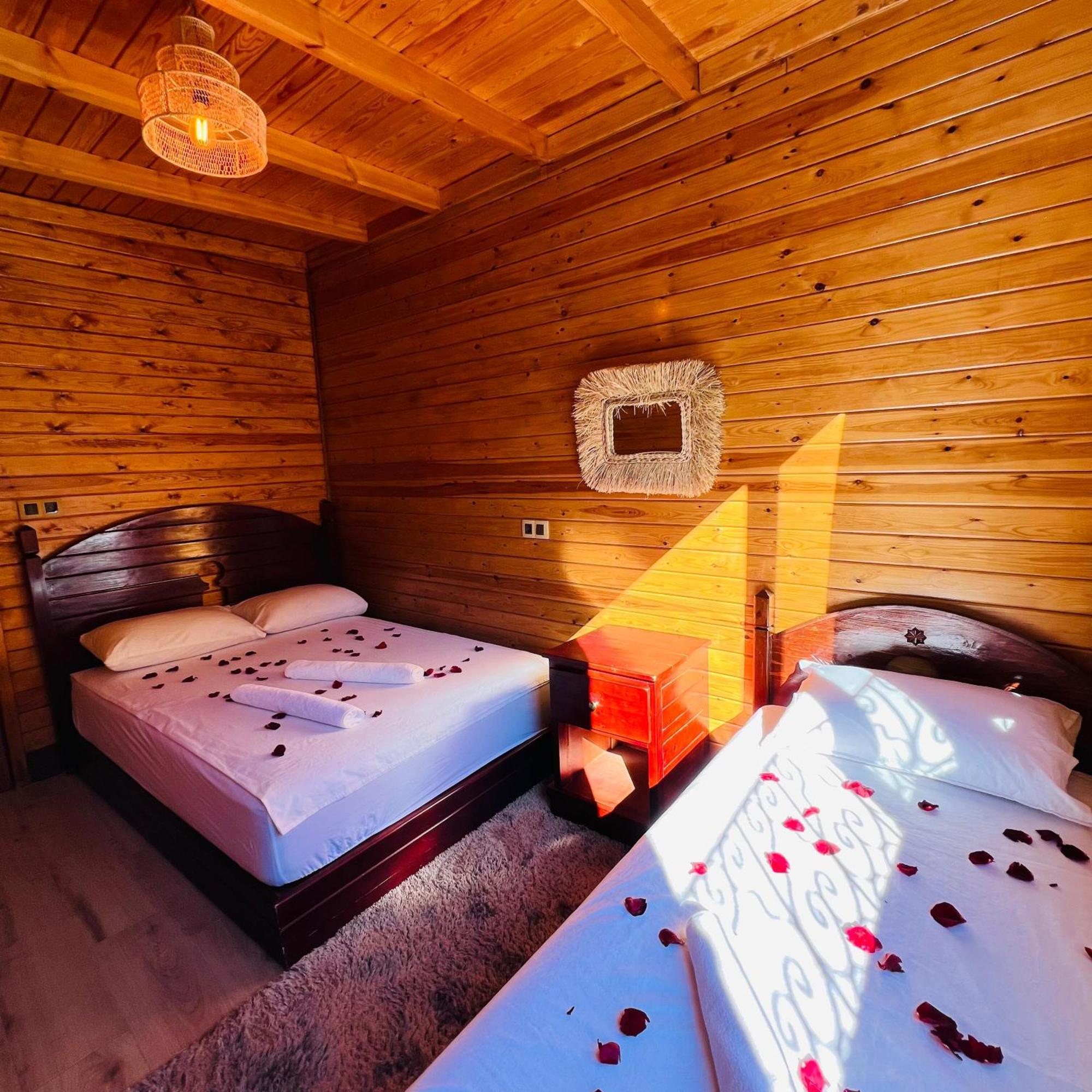 Hotel Nabil Akchour Екстериор снимка
