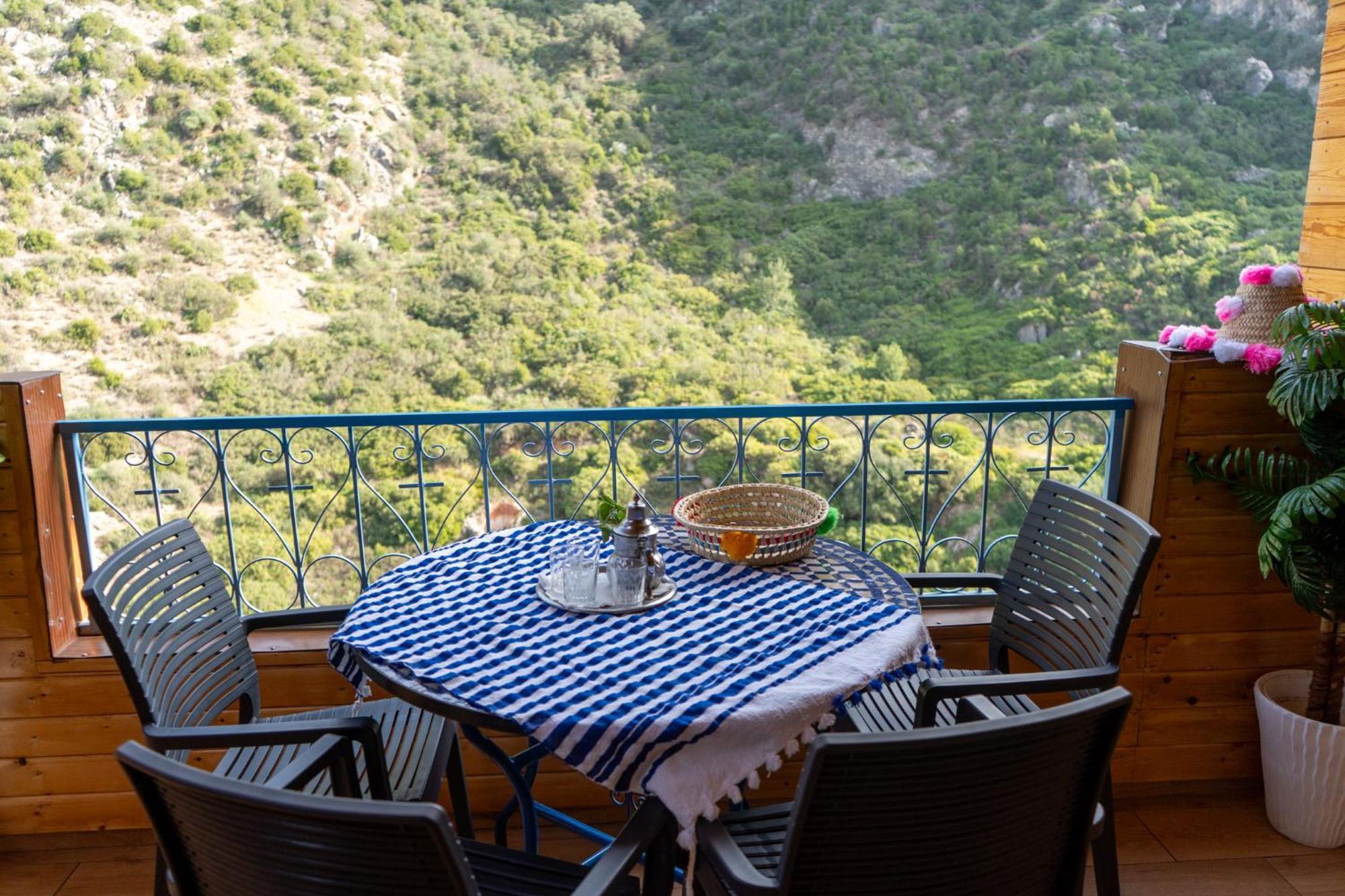 Hotel Nabil Akchour Екстериор снимка