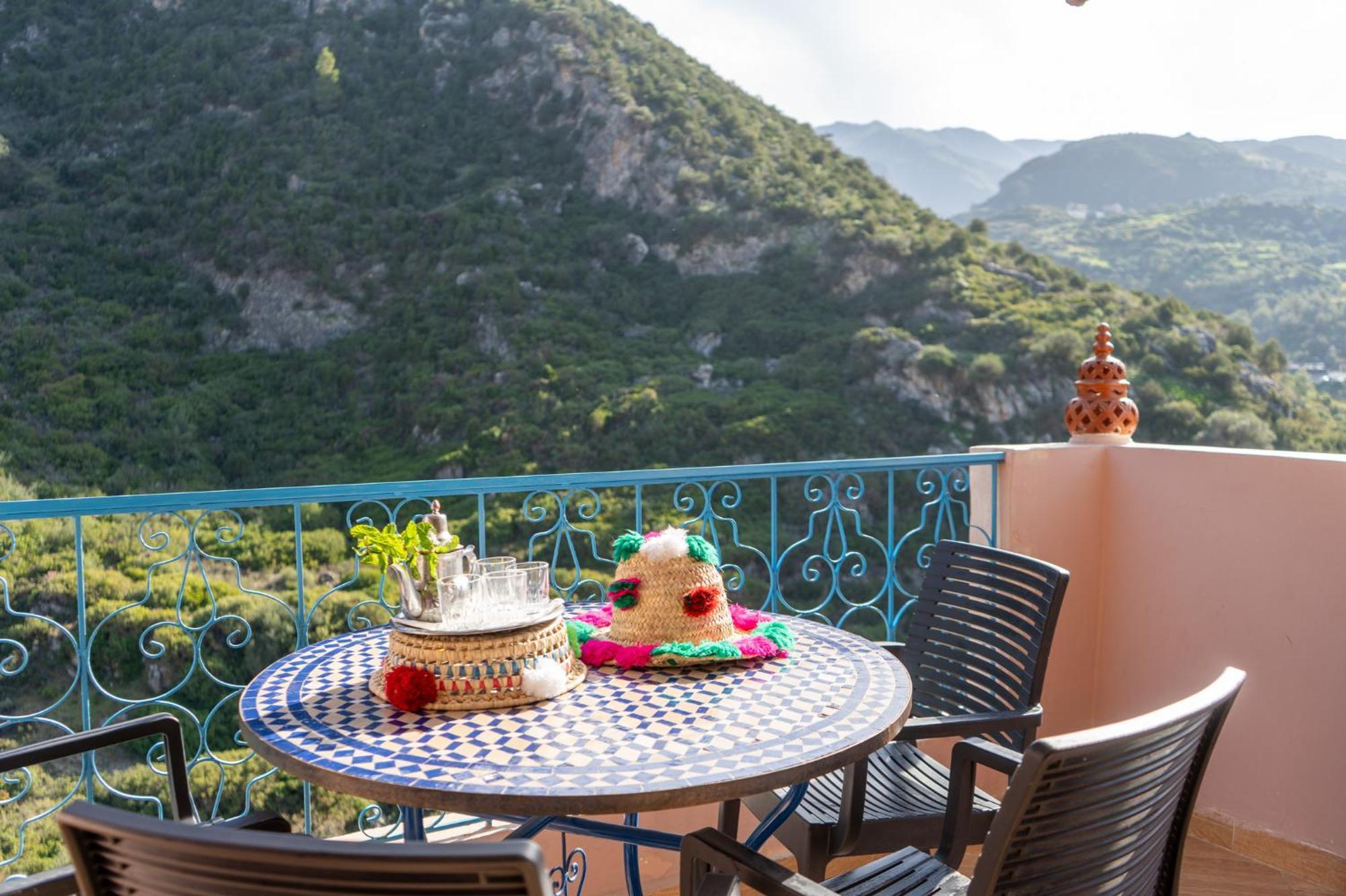 Hotel Nabil Akchour Екстериор снимка